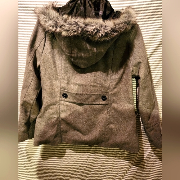 JUNIORS Coat-Size Large Urban Republic - Picture 2 of 10